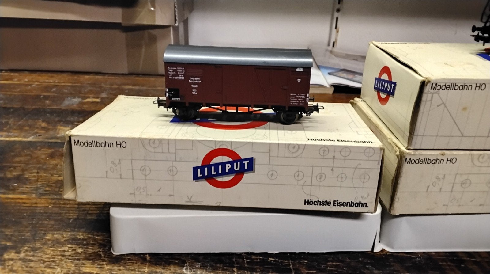 Liliput HO 2x NO 21300 Met verendebuffers en 1x 25502 15 eur, Gelijkstroom, Ophalen of Verzenden, Liliput, Nieuw