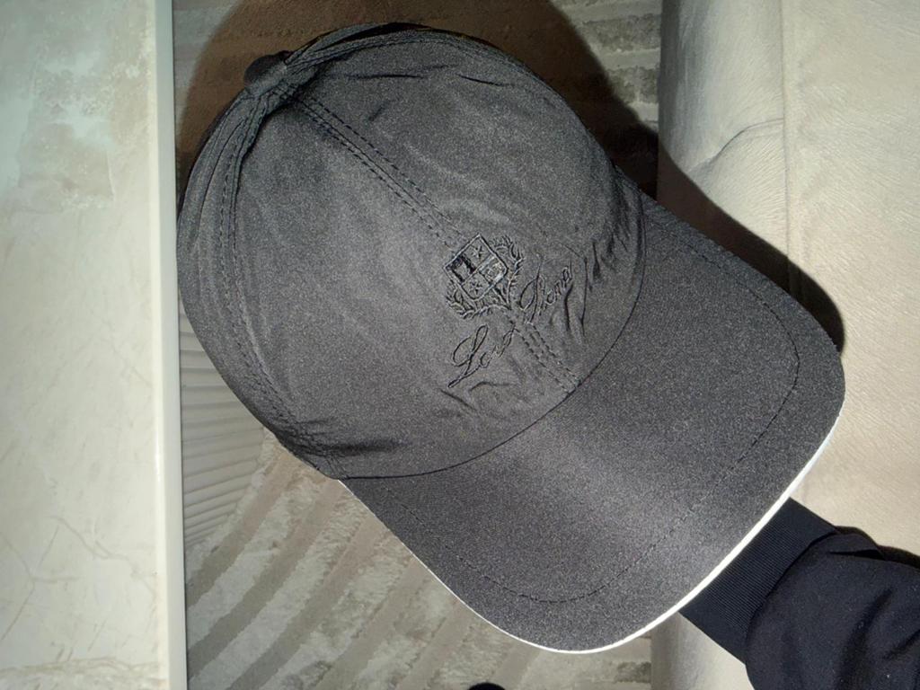 Loro piana petten, Ophalen of Verzenden, Zo goed als nieuw