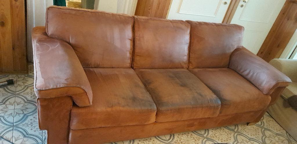 Kunst suede bruine 3 zits bank, Ophalen, Kunststof, Gebruikt, Driepersoons