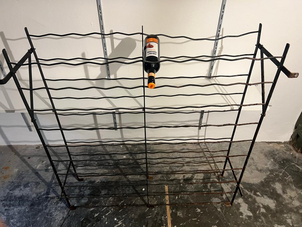 Wijnrek 30x100cm - Metaal - Ruimte voor 25+ flessen, Ophalen, Gebruikt, Metaal, 25 flessen of meer