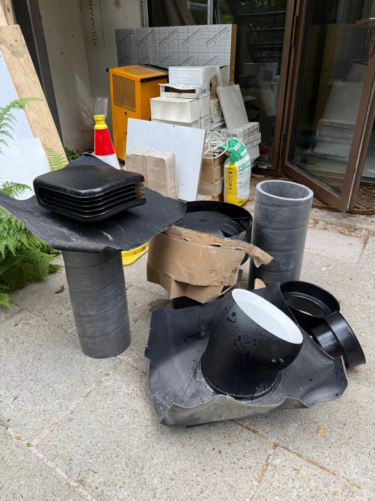 Nieuw & ongebruikt: 2x Ubbink dakdoorvoer (bundel), Doe-het-zelf en Verbouw, Dakpannen en Dakbedekking, Ophalen, Kunststof, Zwart