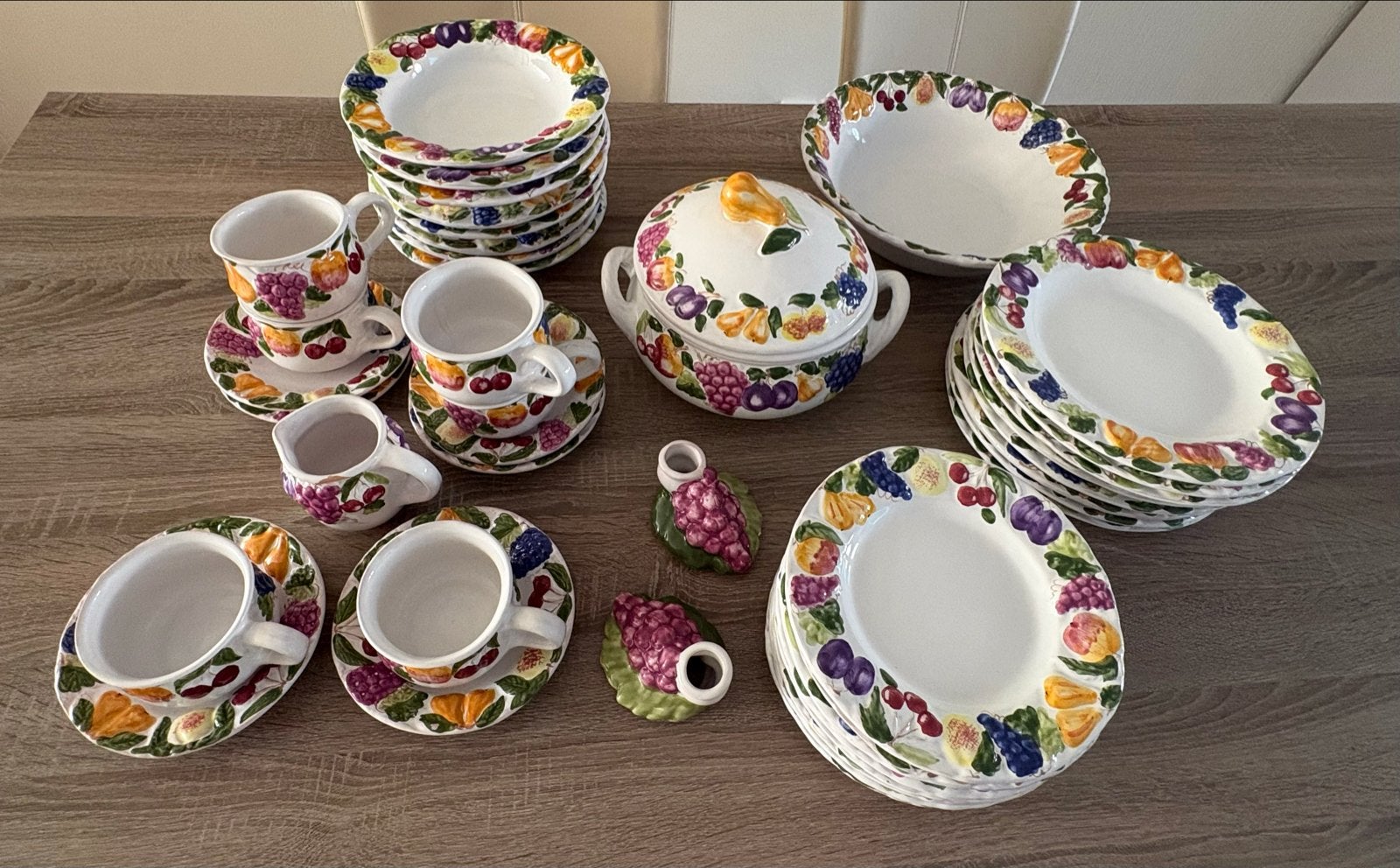 Prachtig Sárospataki keramiek service set uit Hongarije, Antiek en Kunst, Ophalen