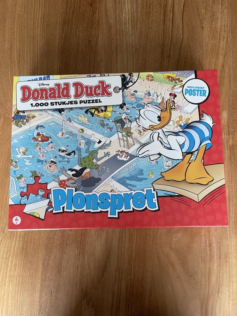 2 puzzels Donald Duck, Ophalen of Verzenden, 500 t/m 1500 stukjes, Zo goed als nieuw, Legpuzzel