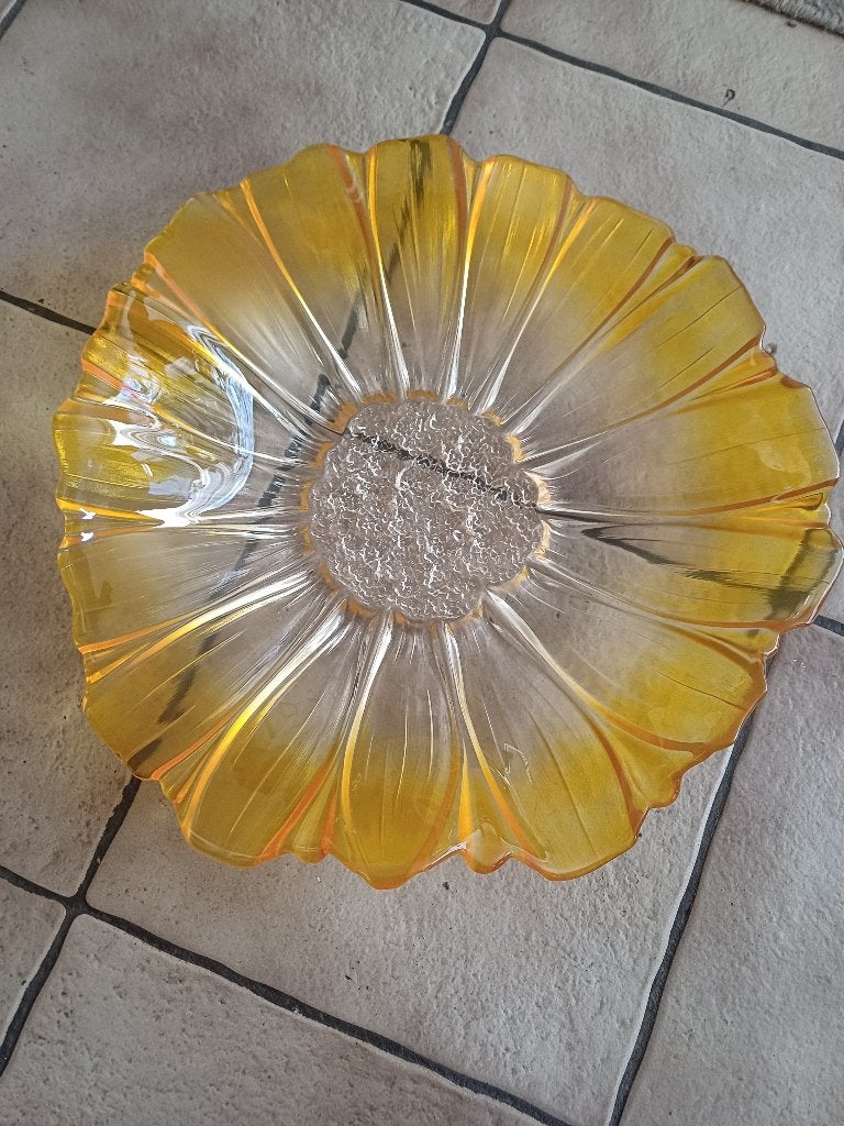 Mooie antieke glazen schaal, Antiek en Kunst, Kunst | Designobjecten, Ophalen, Schaal, Geel, Glas