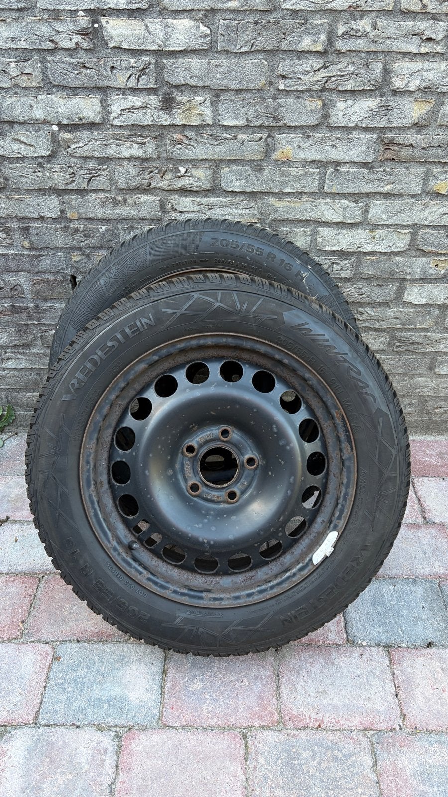 Velgen met 2 x Continental en 2 x Vredestein winterbanden, Auto-onderdelen, Banden en Velgen, Ophalen, Gebruikt, 16 inch, Banden en Velgen