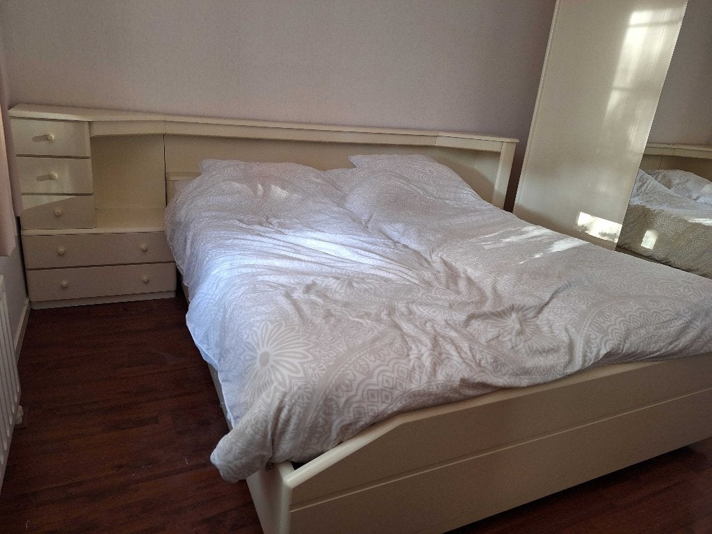 Tweepersoonsbed met nachtkastjes en toiletmeubel, Ophalen, Tweepersoons, Landelijk, klassiek, 160 cm