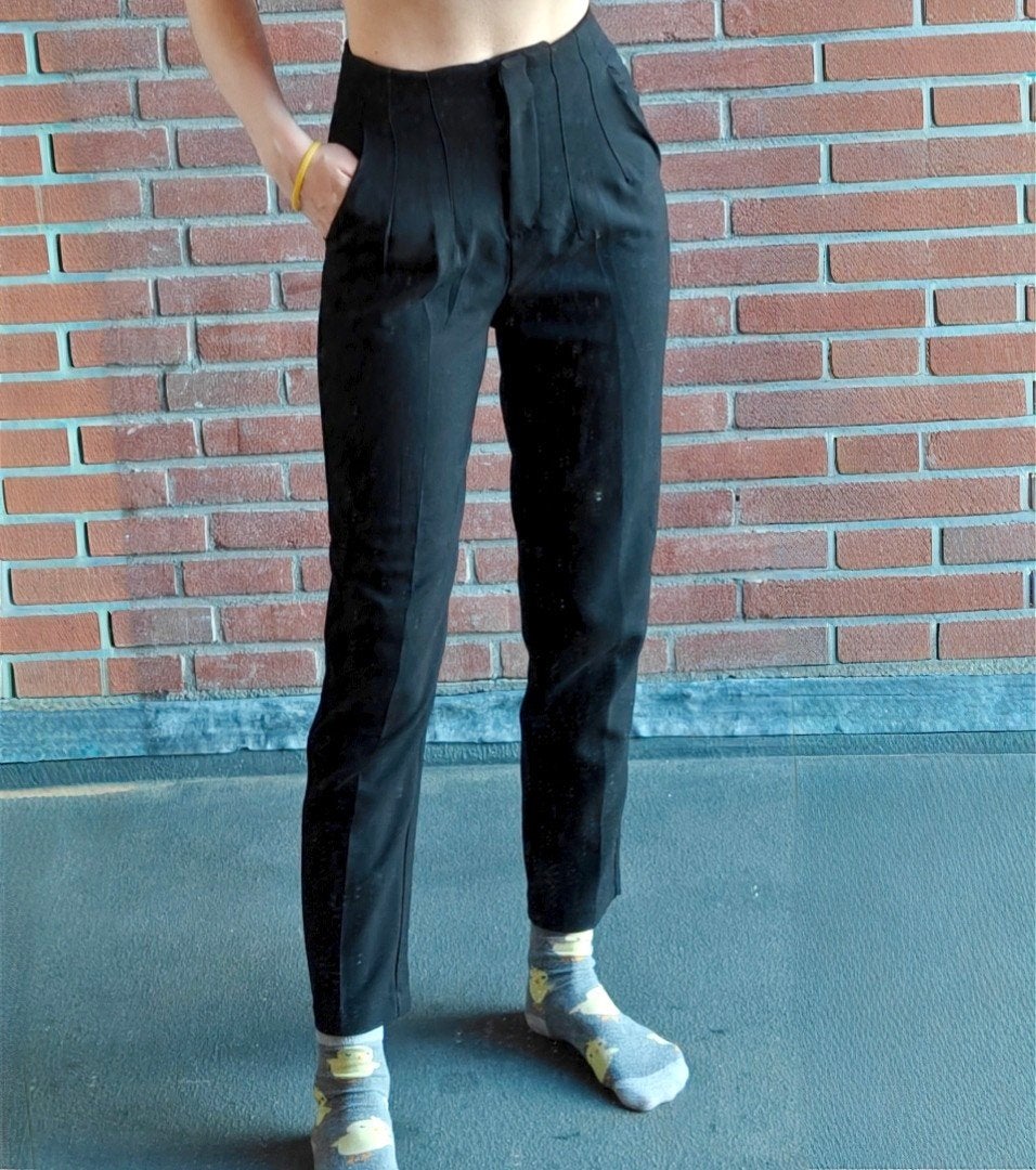 Amisu zwarte pantalon maat 34 (XS) - als nieuw!, Zwart, Ophalen of Verzenden, Zo goed als nieuw, Maat 34 (XS) of kleiner