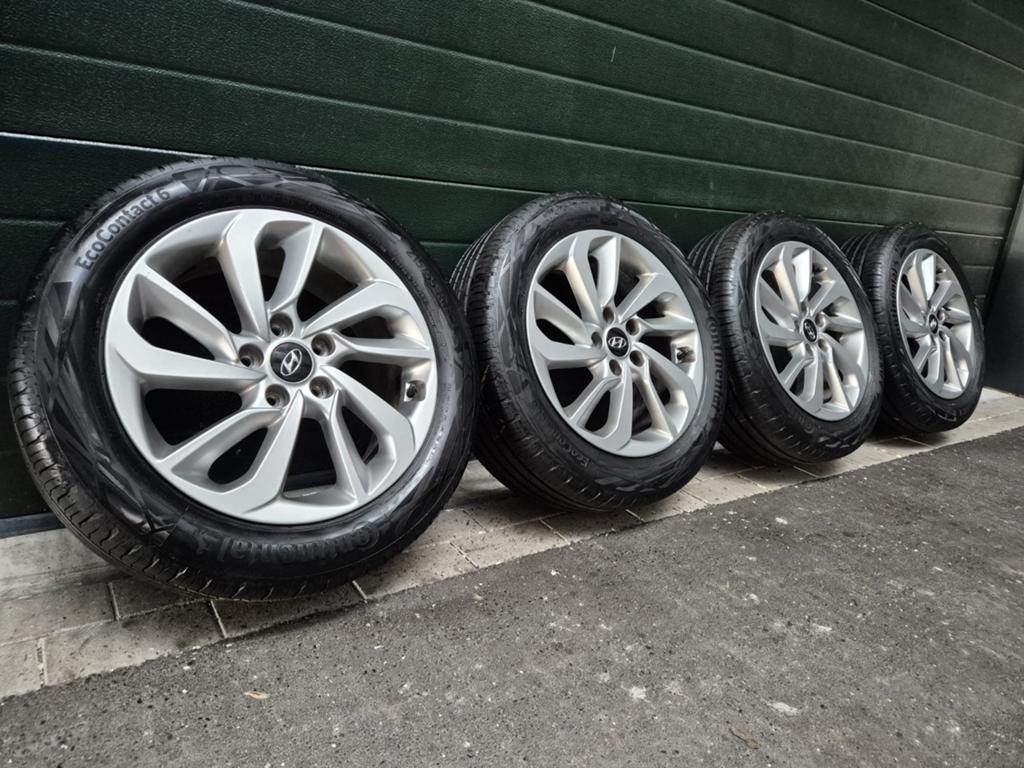 5x114.3/17 inch orgineel Hyundai Kona/Kia Niro Zomerset, Auto-onderdelen, Banden en Velgen, Ophalen, 215 mm, Banden en Velgen