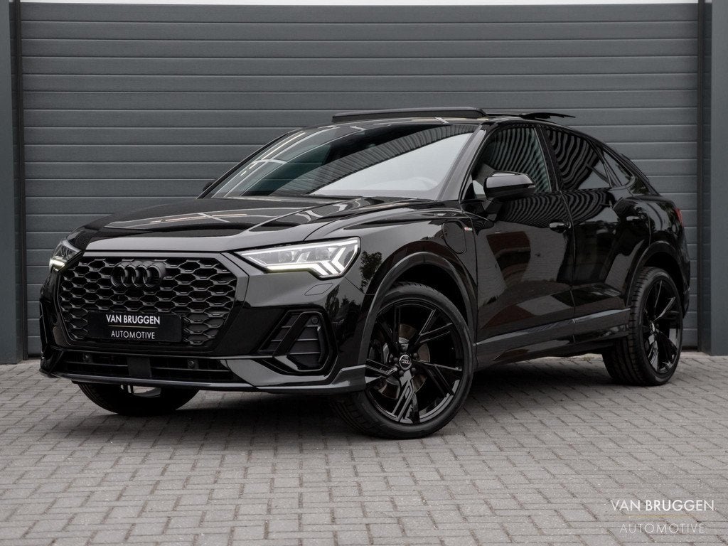 Audi Q3 Sportback 45 TFSI e S-Line Pano Memory Sfeer BTW Key, Automatische klimaatregeling, Gebruikt, Leder en Stof, Zwart