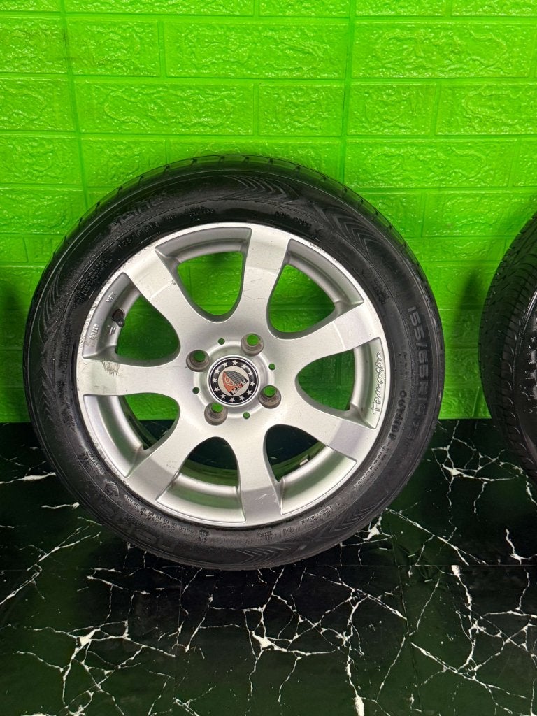 Toyota Aygo Citroen C1 Peugeot 107 velgen 14" 4x100 zomerset, Auto-onderdelen, Banden en Velgen, Niet ingevuld, 14 inch, Gebruikt