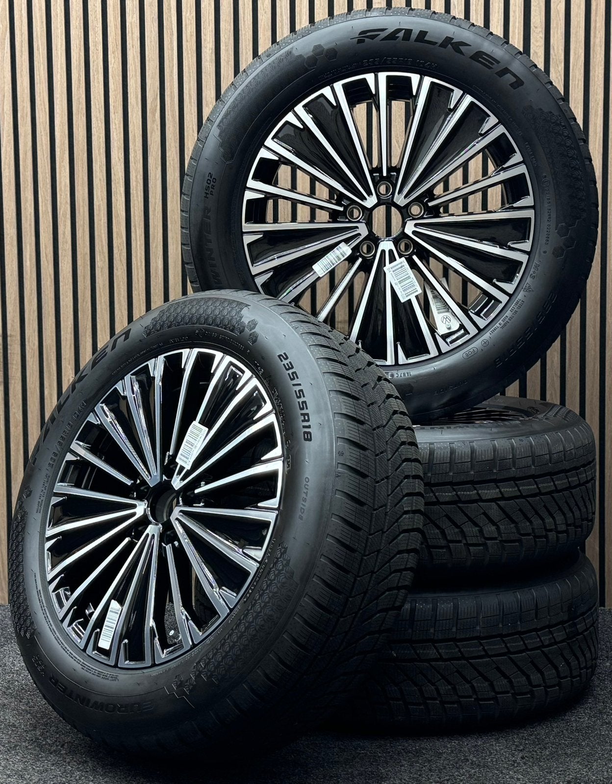 DEMO! Originele 18 inch VW Tiguan Tayron Napoli 5x112 Falken, Auto-onderdelen, Ophalen, 18 inch, ., Banden en Velgen