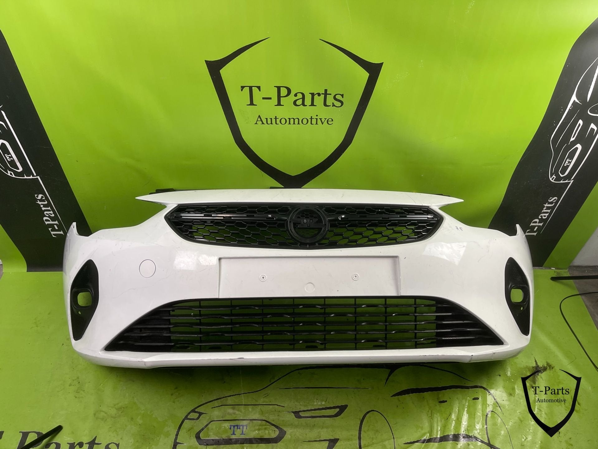 opel corsa f voorbumepr bumper grille rooster gril, Info@fabrikant.eu, Opel, Ophalen of Verzenden, Bumper