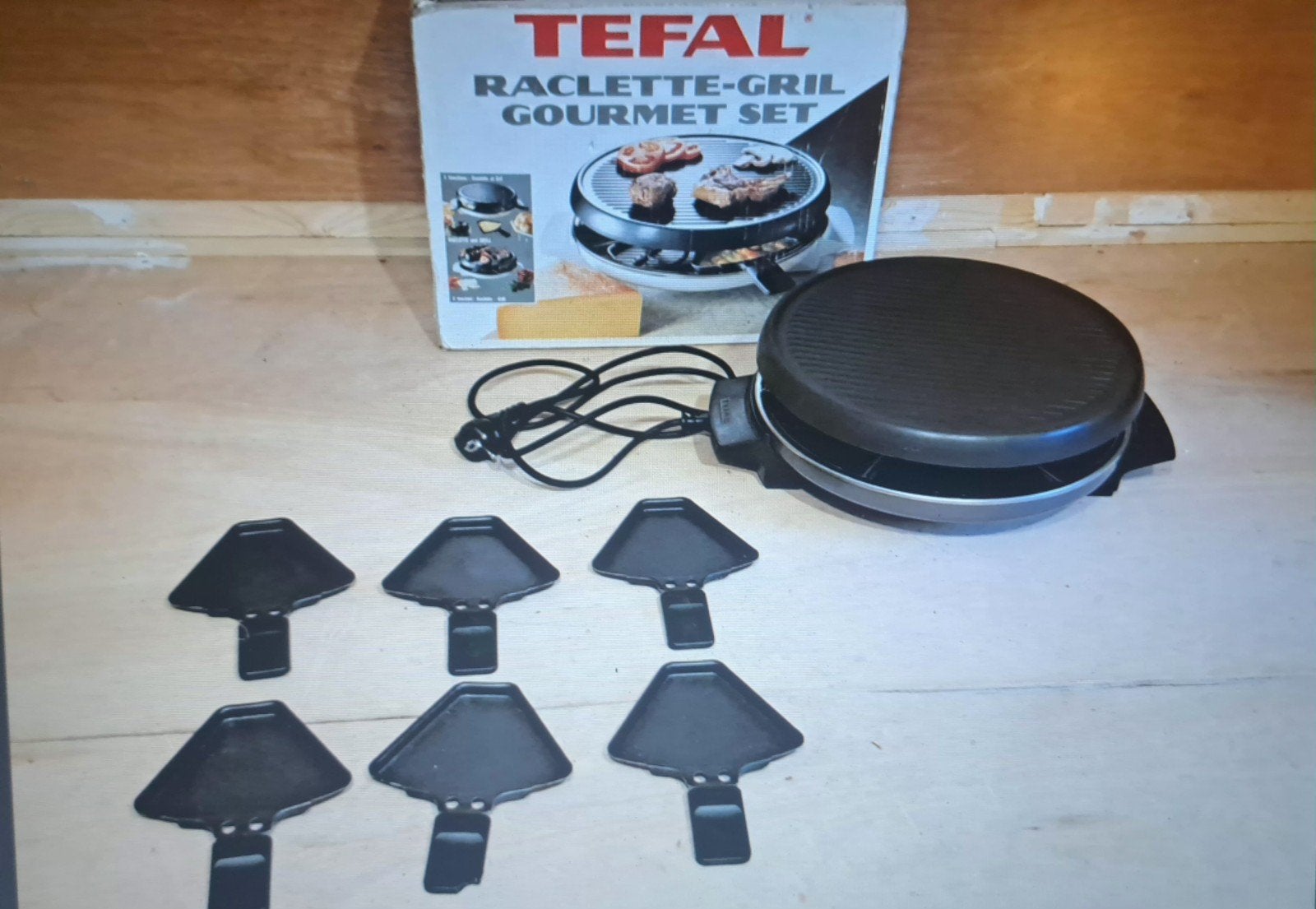 Tefal Raclette-Gril Gourmet Set - 3-in-1 Functie, Witgoed en Apparatuur, Ophalen of Verzenden, Nieuw, 4 t/m 7 personen