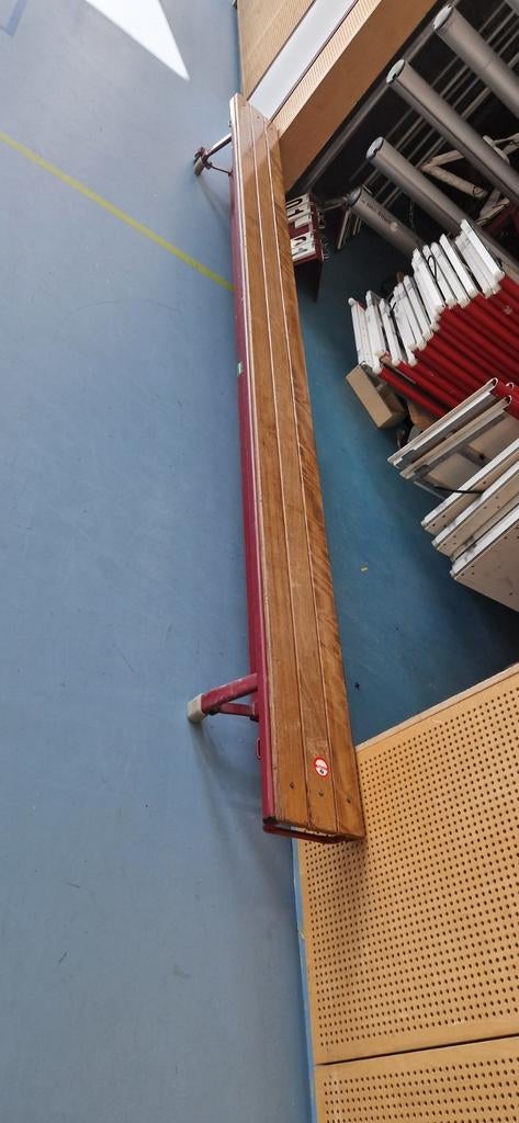 4 goede turn/gym  banken te koop €100 per stuk), Ophalen of Verzenden, Gebruikt, Materiaal