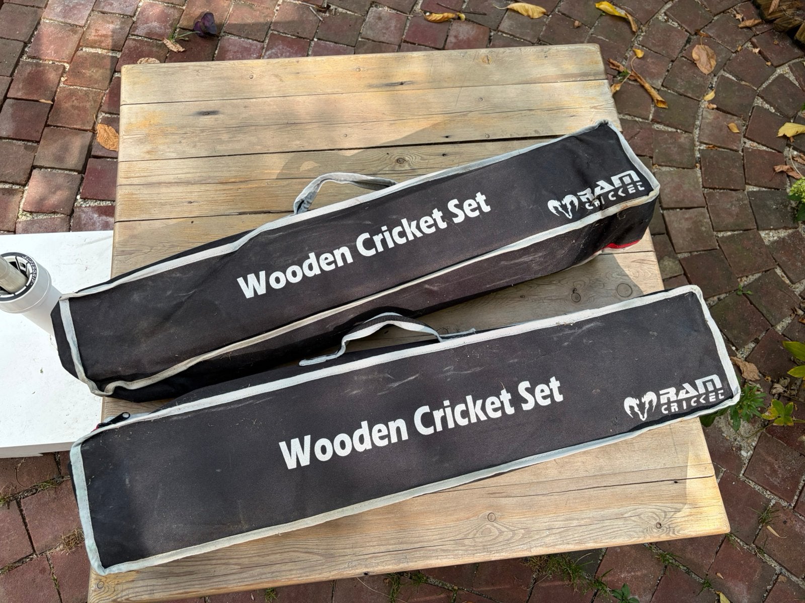 drie houten cricket sets - Ram cricket, Ophalen of Verzenden, Gebruikt
