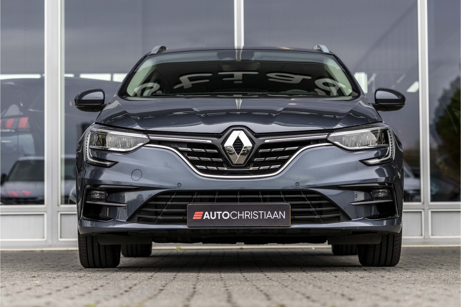 Renault Mégane Estate 1.6 E-Tech Plug-In Hybrid 160 Intens, 12 maanden, 77 km/l, Gebruikt, 4 cilinders
