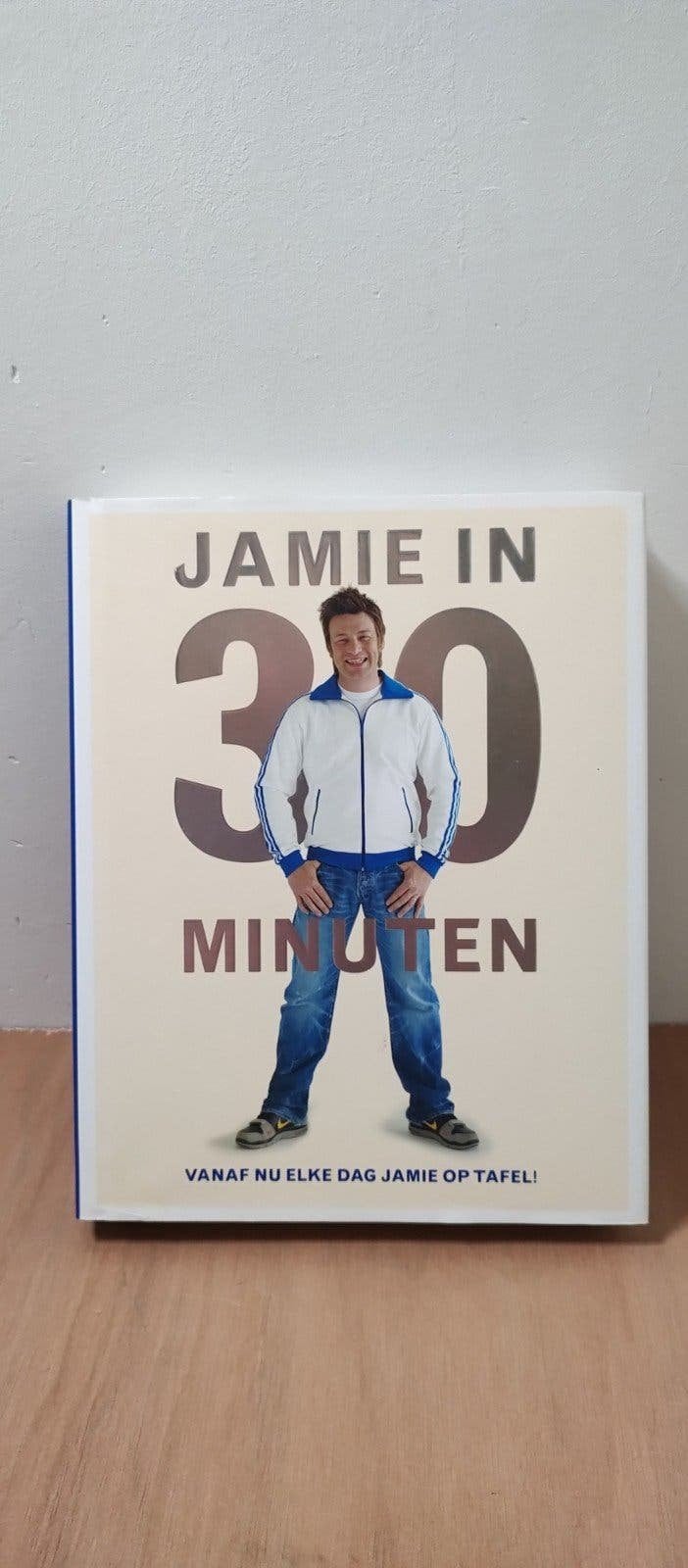JAMIE in 30 minuten - ISBN 9789021549248, Boeken, Ophalen of Verzenden, Zo goed als nieuw, Jamie Oliver, Europa