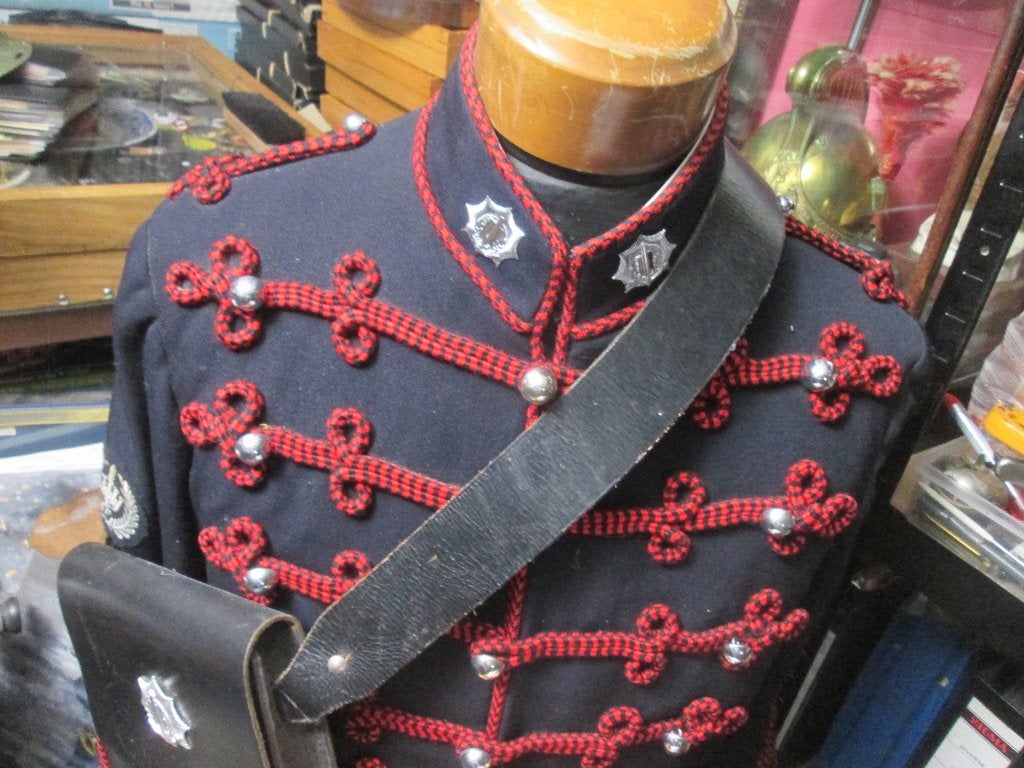 Nederlandse gemeentepolitie atilla met giberne jaren 60., Ophalen of Verzenden, Landmacht, Nederland, Embleem of Badge