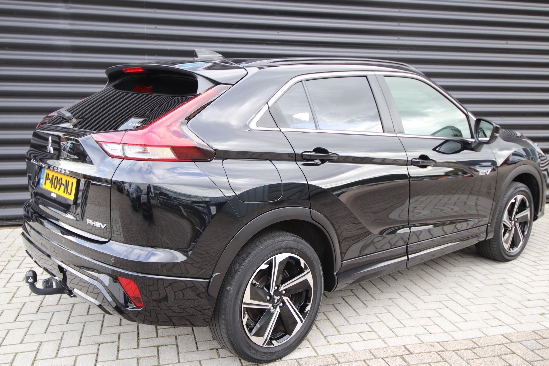 Mitsubishi Eclipse Cross 2.4 PHEV Executive NL-Auto Dealer O, Auto's, Automaat, Bedrijf, Vierwielaandrijving, Hybride Elektrisch/Benzine