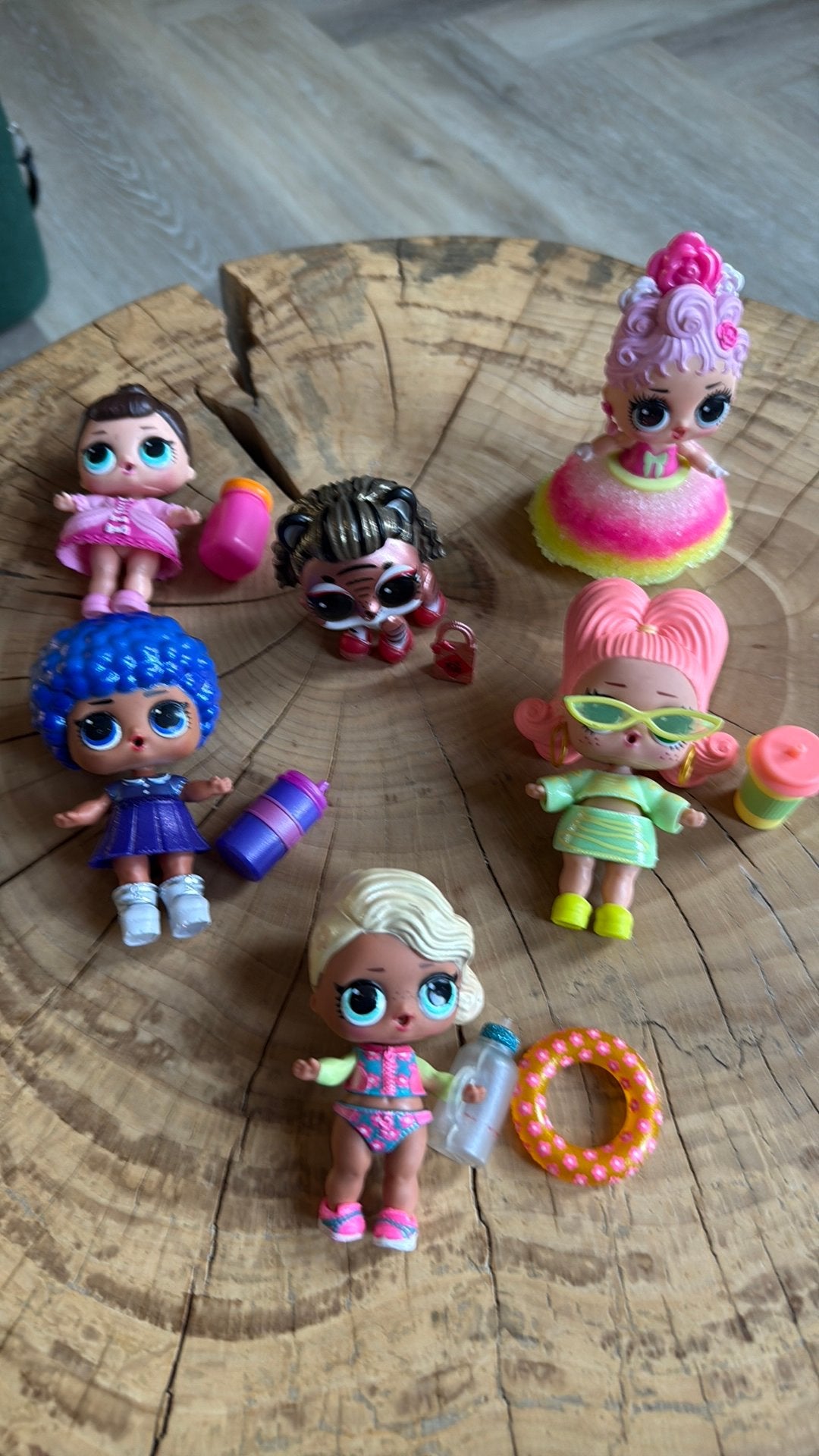 Lol suprise, set poppetjes, Ophalen of Verzenden, Gebruikt