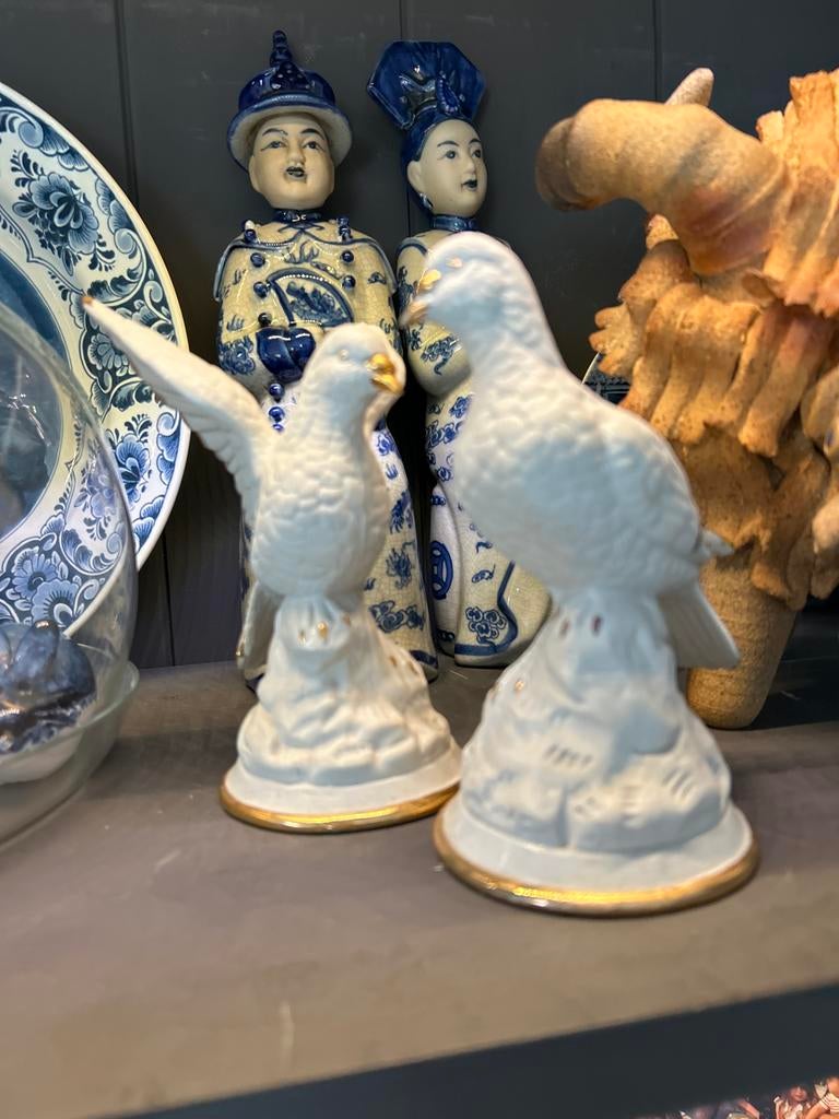 Porseleinen tortelduiven met gouden accenten, Ophalen of Verzenden
