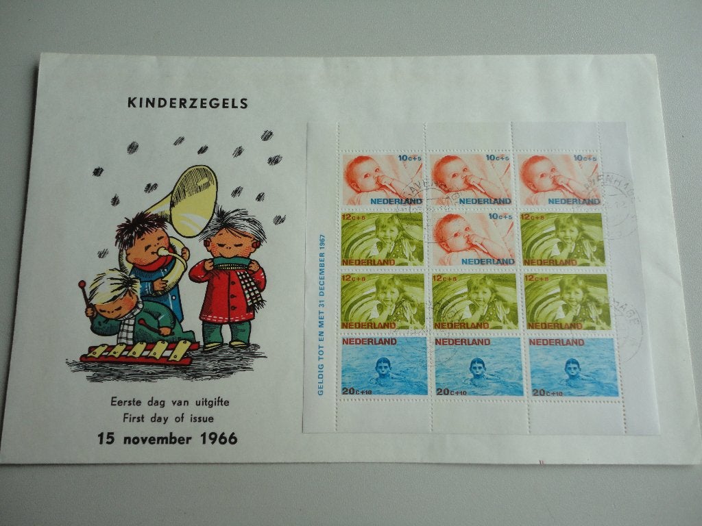 FDC E81a blok kinderzegels, Postzegels en Munten, Postzegels | Eerstedagenveloppen, Ophalen of Verzenden, Onbeschreven, Nederland