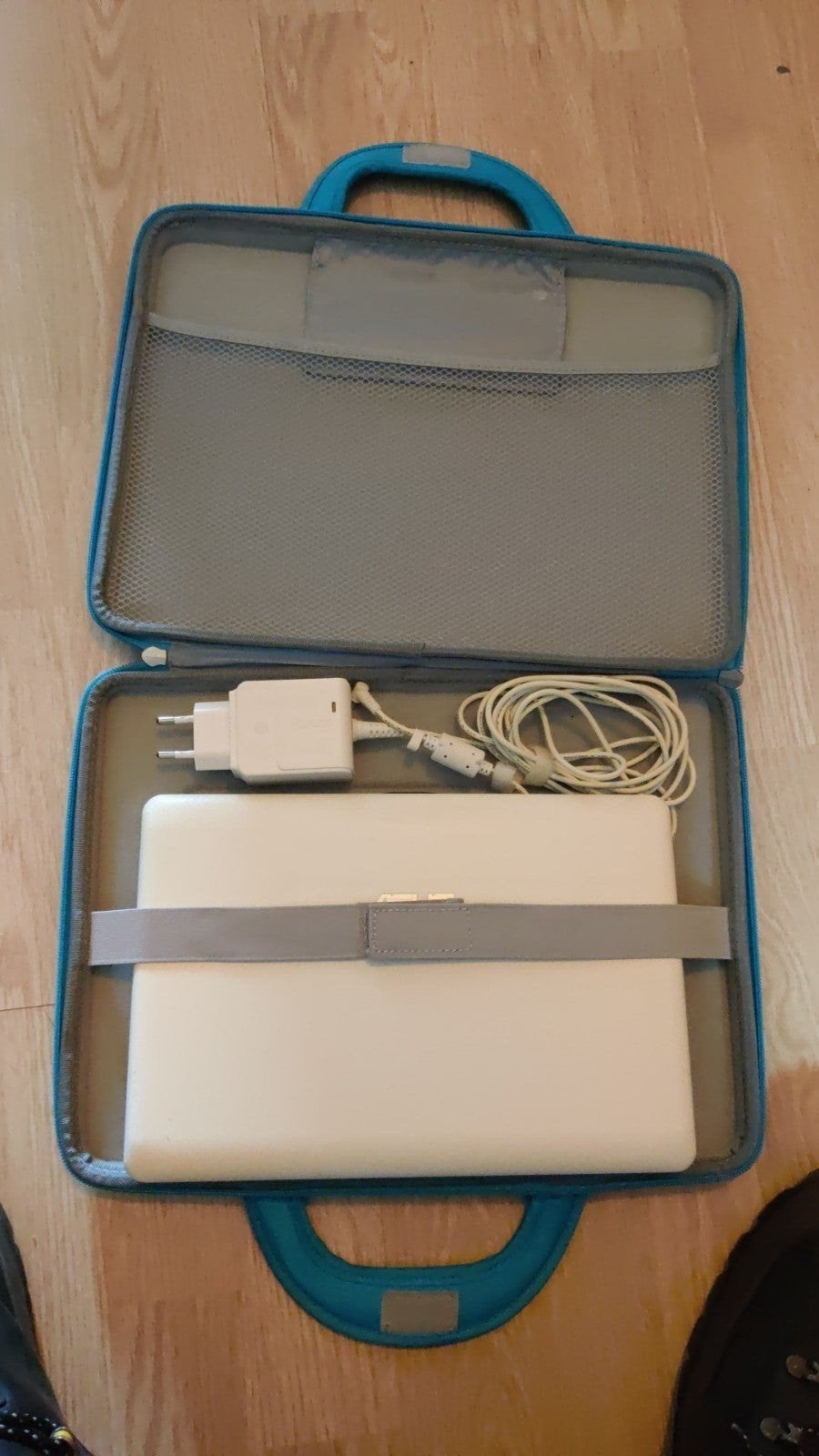 Eee pc mini laptop, Ophalen