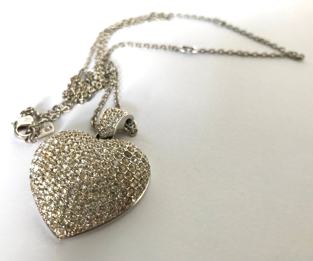 Mooie Swarovski ketting met grote kristallen hart hanger, Ophalen, Zo goed als nieuw, Zilver, Overige materialen