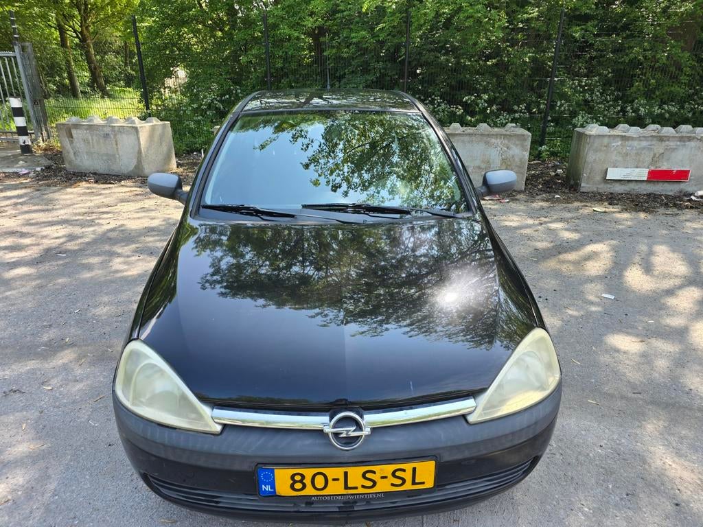 Opel Corsa 1.2 16V 3D 2003 Zwart nw apk, Auto's, Opel, Bedrijf, Corsa, ABS, Airbags, Centrale vergrendeling, Elektrische ramen