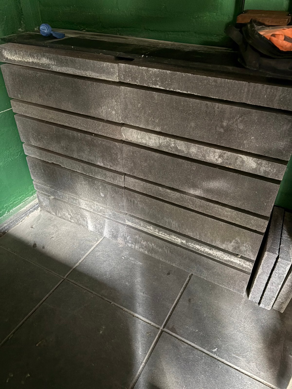 Stapelblokken antraciet, Tuin en Terras, Tegels en Klinkers, Ophalen, Overige typen, Zo goed als nieuw, Minder dan 5 m²