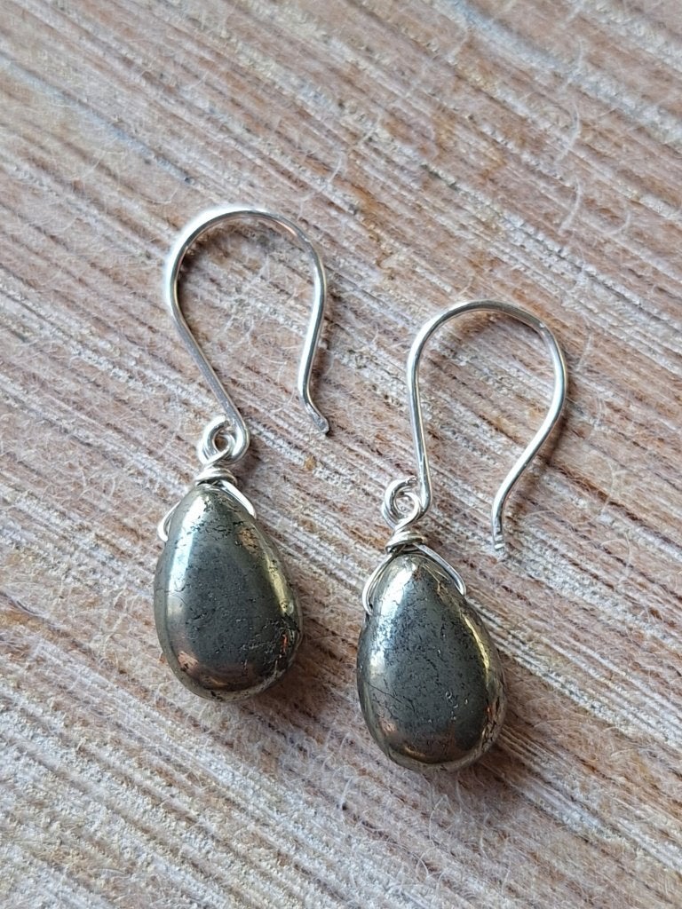 handgemaakte oorbellen echt zilver en piriet, Sieraden, Tassen en Uiterlijk, Oorbellen, Hangers, Overige kleuren, Nieuw, Ophalen of Verzenden