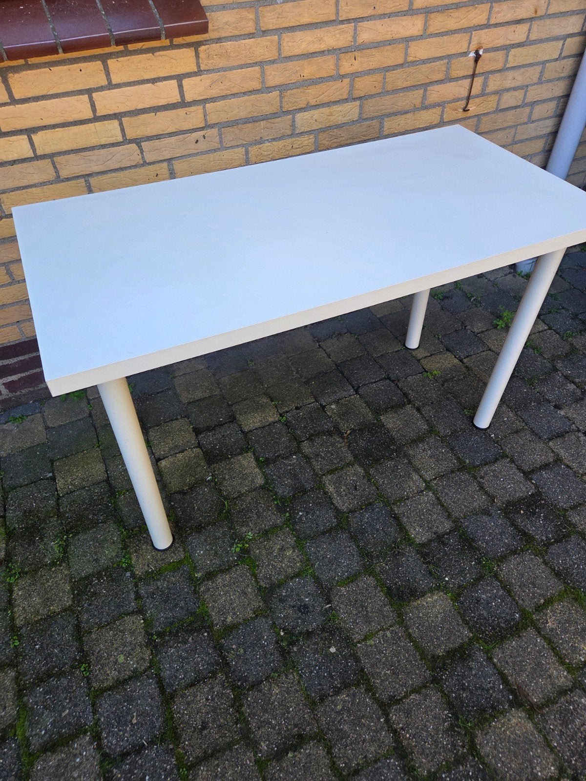 € 10,>> Ikea Vika Amon tafel, Ophalen, Rechthoekig, 50 tot 100 cm