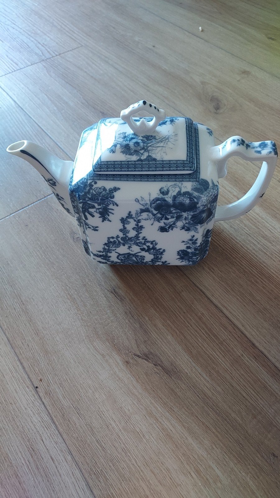 Meander B.V. Theepot - Blauw-wit bloemmotief, Ophalen of Verzenden