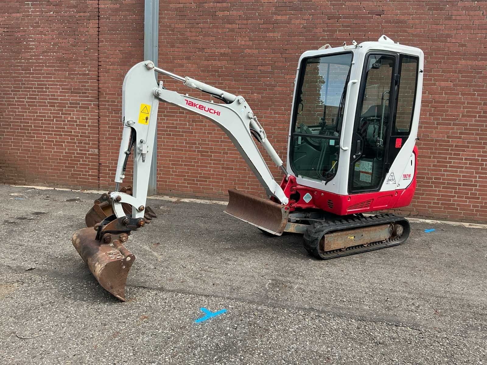 2021 Takeuchi TB216 Minigraafmachine, Zakelijke goederen, Machines en Bouw | Kranen en Graafmachines, Graafmachine