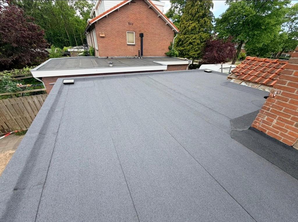 Foto 2 van Nieuw dak nodig? Gratis inspectie