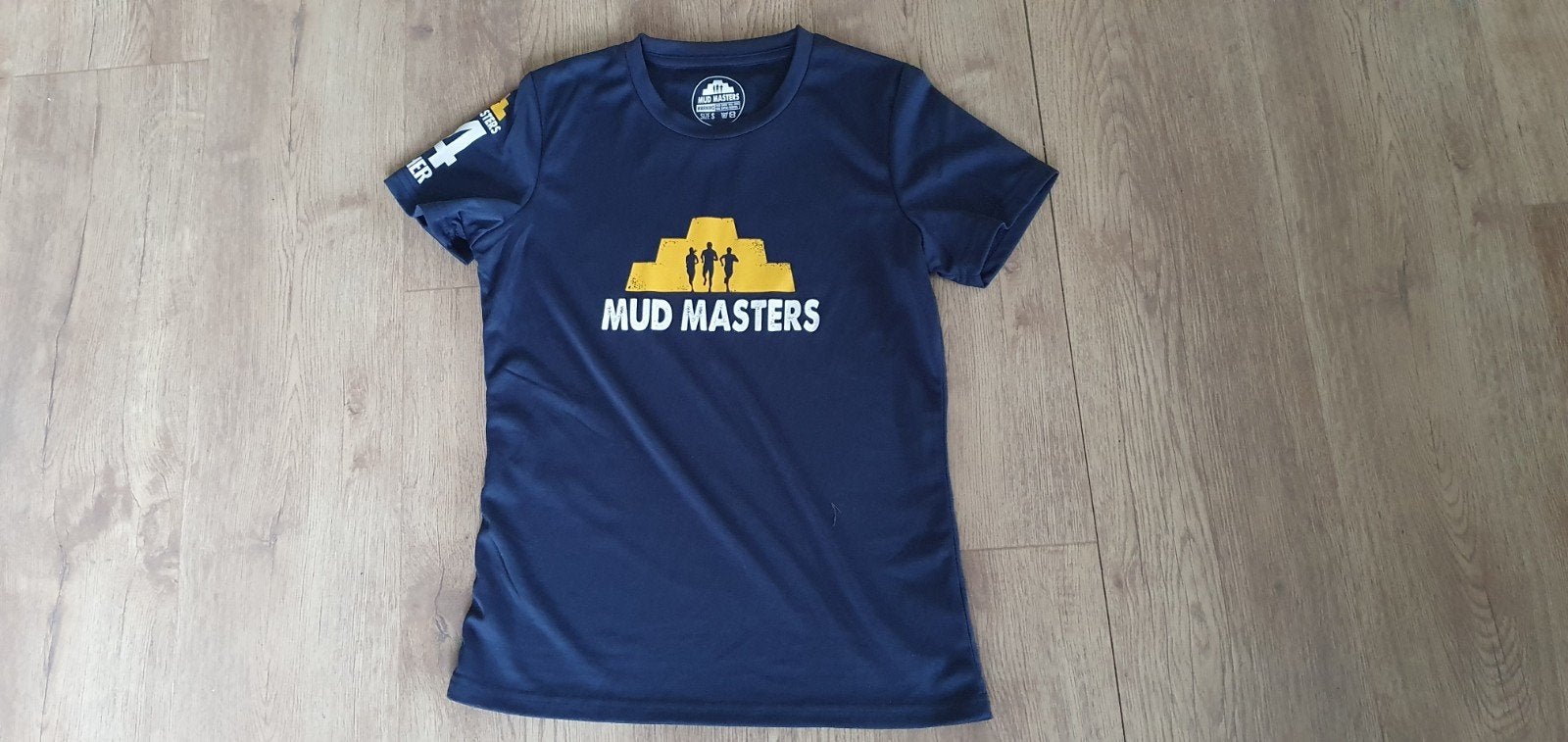 Mud Masters 2024 Finisher T-shirt - Maat M, Maat 38/40 (M), Mud Masters, Blauw, Ophalen of Verzenden
