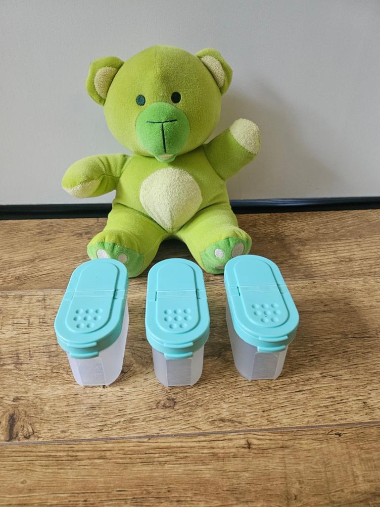Tupperware set kruidenpotjes turquoise laag, Ophalen of Verzenden, Zo goed als nieuw, Blauw, Bak of Kom