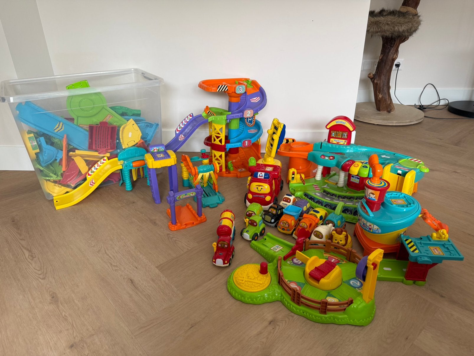Grote VTech Toet Toet Auto's set met garage en meer!, Ophalen, Gebruikt, Jongen of Meisje