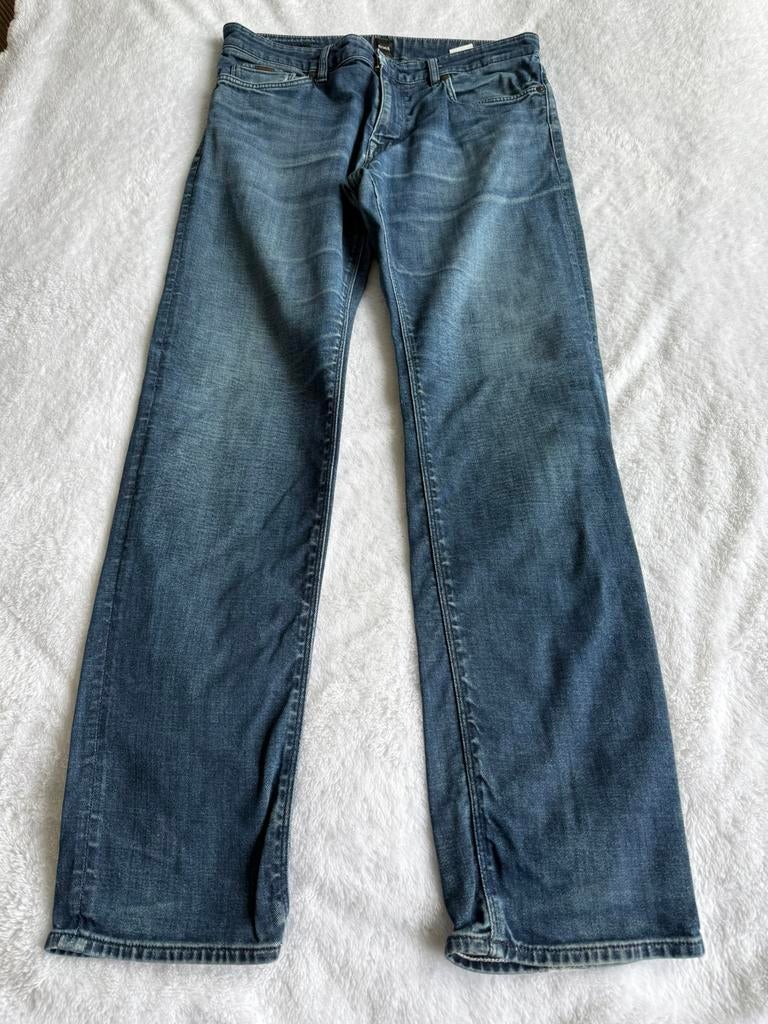 Spijkerbroek heren merk hugo boss maat 32/30, Kleding | Heren, Spijkerbroeken en Jeans, Ophalen of Verzenden, Gedragen, Blauw