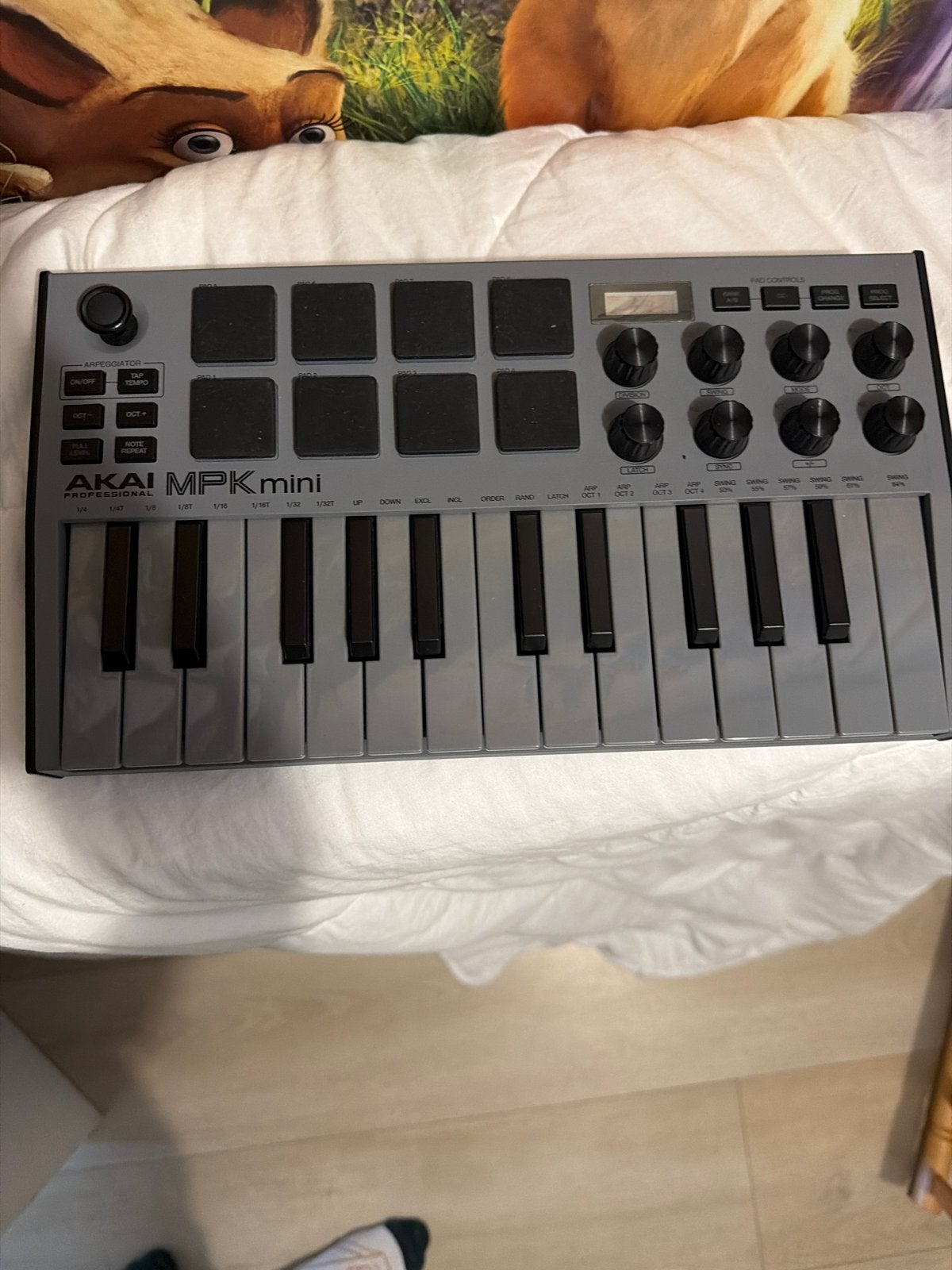 AKAI MPK mini MIDI-keyboard - Zo goed als nieuw, Overige merken, Zo goed als nieuw, Aanslaggevoelig, Overige aantallen