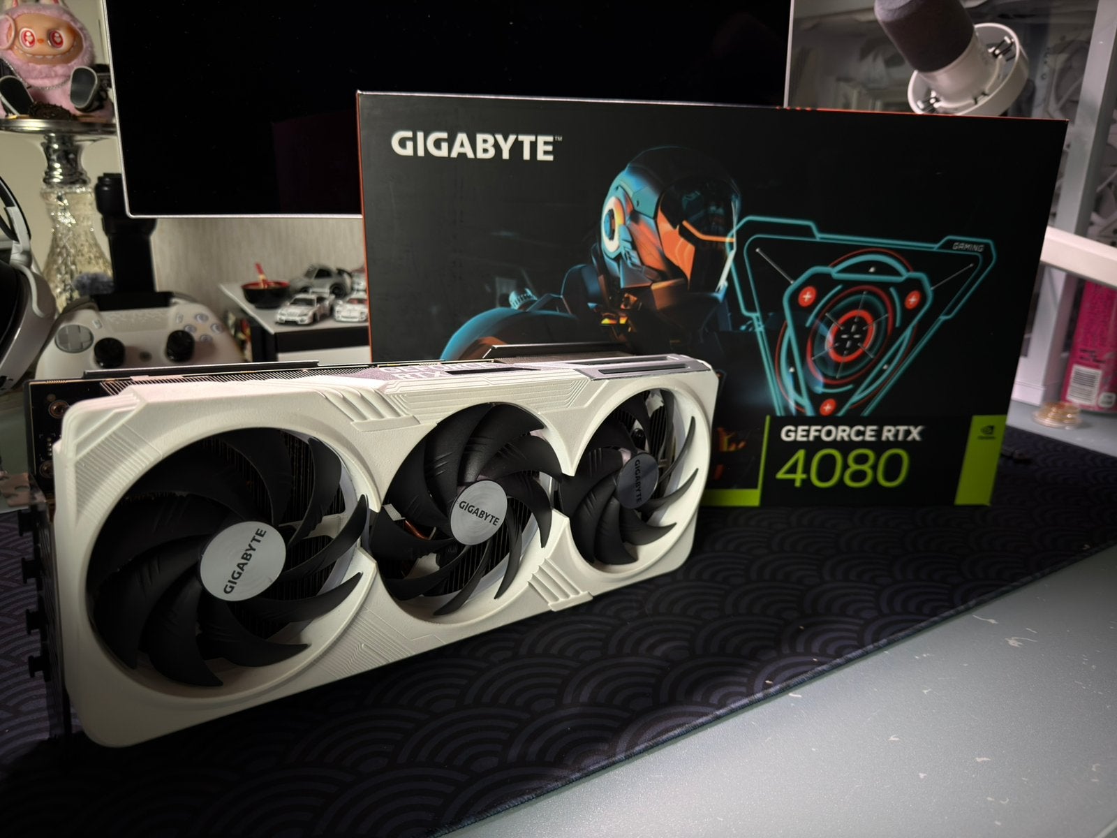 Gigabyte GeForce RTX 4080 Gaming OC White – Custom Edition, Computers en Software, Videokaarten, Ophalen, Zo goed als nieuw, GDDR6