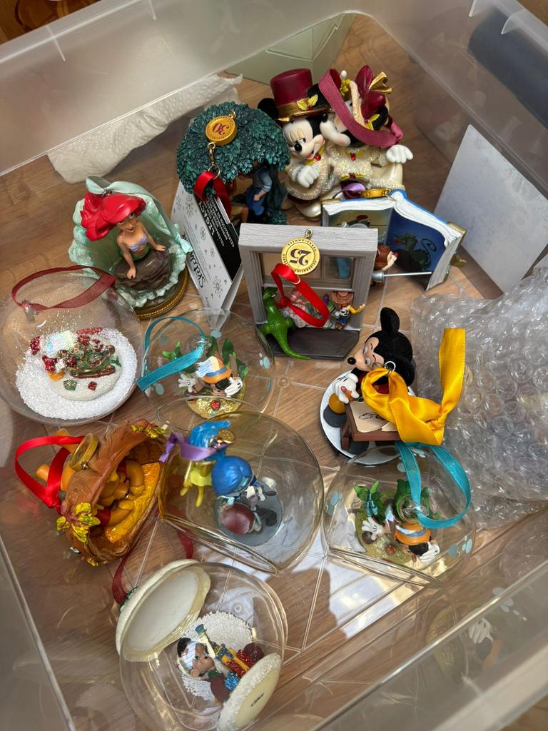 Disney ornamenten diverse, Ophalen of Verzenden, Zo goed als nieuw, Beeldje of Figuurtje