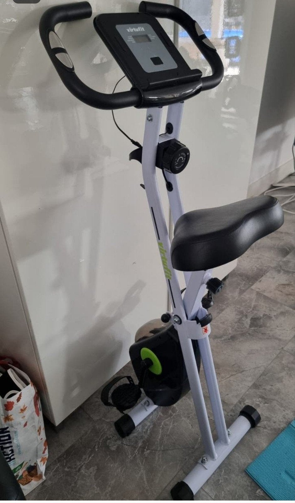 VirtuFit Inklapbare Hometrainer - Zo goed als nieuw, Ophalen