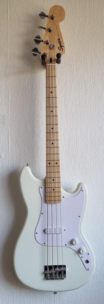 Squier Bronco Shortscale Bass, Muziek en Instrumenten, Ophalen, Nieuw, Elektrisch