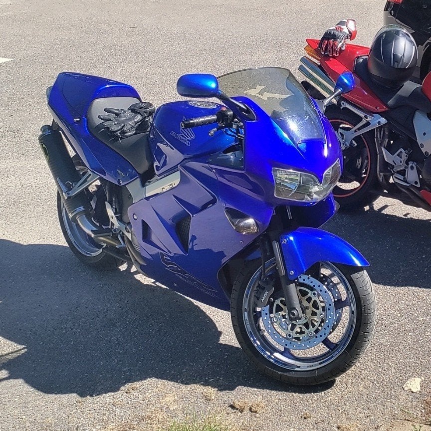 Honda VFR800, Sportuitlaat, 4 cilinders, Motorrijbewijs A, Gebruikt