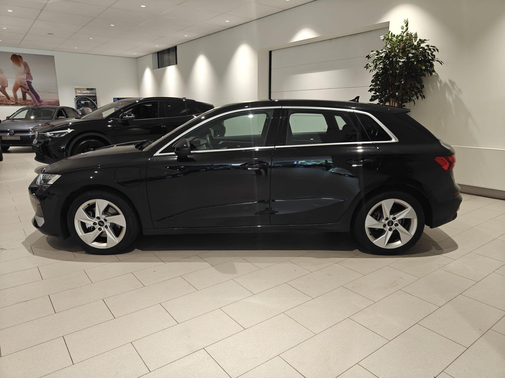 Audi A3 Sportback 40 TFSI e Advanced edition 204 PK | Automa, Auto's, 12 maanden, Stof, 1498 cc, 4 cilinders