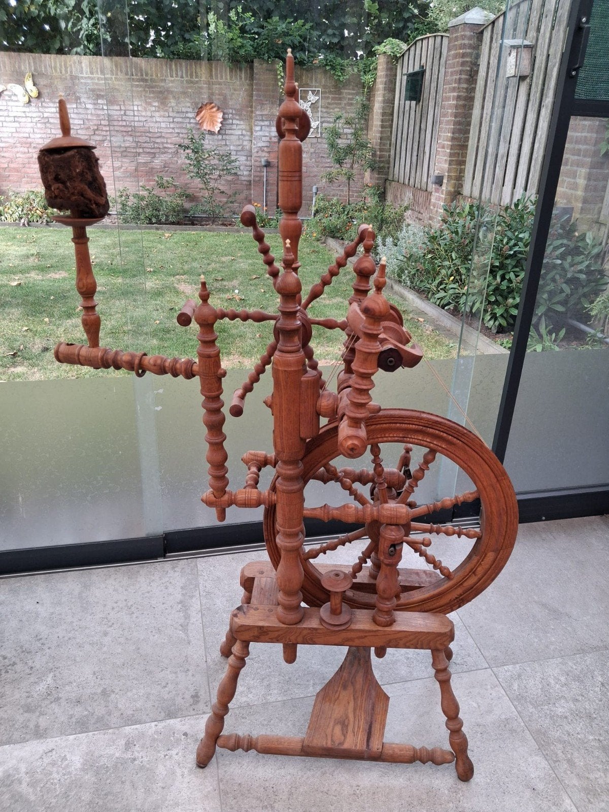 Spinnewiel - Decoratief en Functioneel, Ophalen, Gebruikt, Spinnewiel