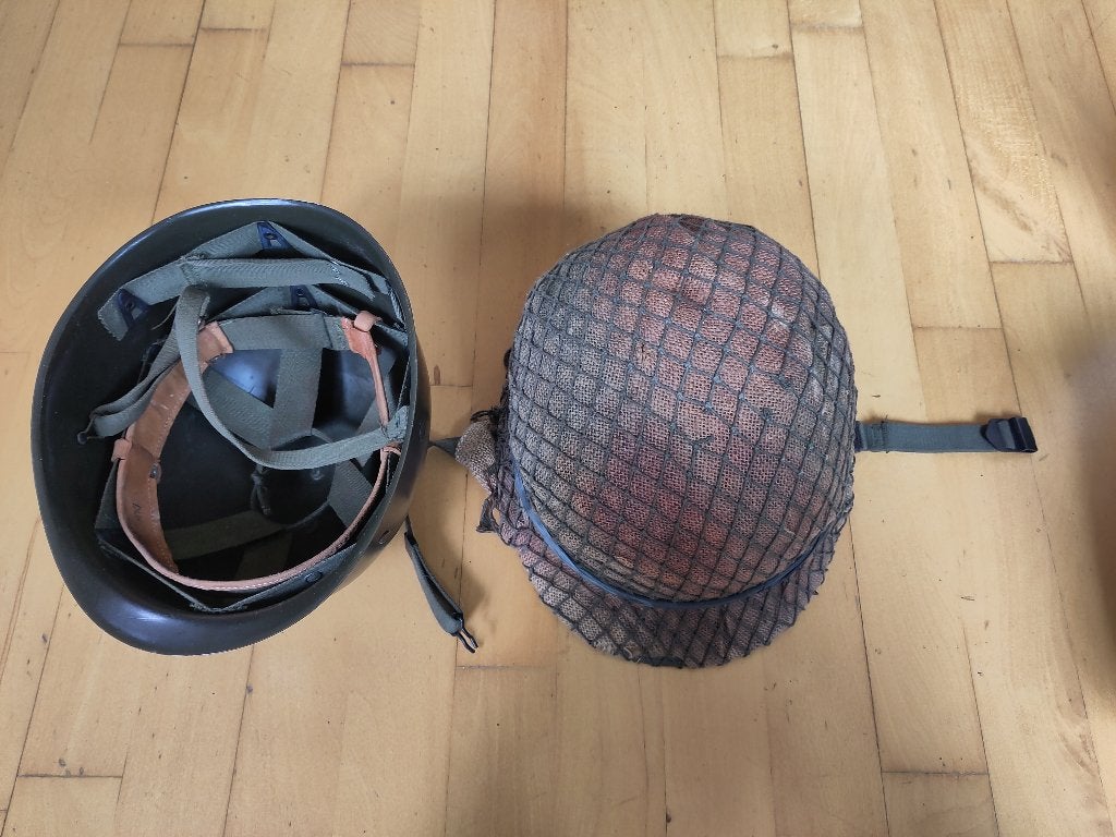 Soldatenhelm, Ophalen of Verzenden, Landmacht, Nederland, Helm of Baret