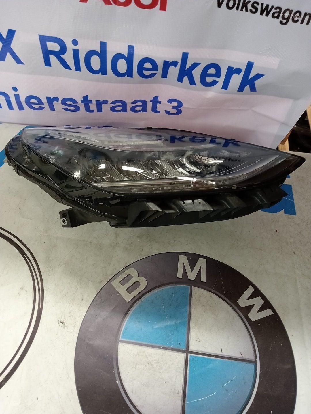 Tesla Model 3 KOPLAMP 107737200k, Gebruikt, -, Overige automerken, -