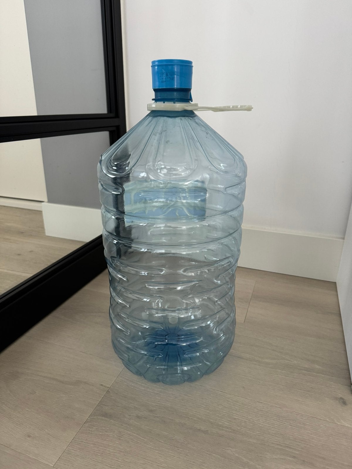 Waterfles/bottle/tank voor watercooler/waterkoeler, Ophalen of Verzenden, Zo goed als nieuw